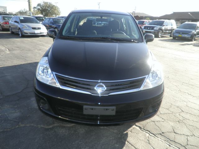 2012 Nissan Versa Carrera C4S