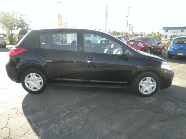 2012 Nissan Versa Carrera C4S