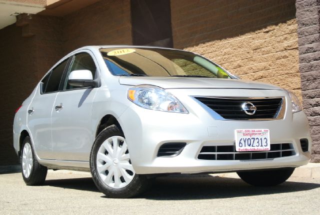 2012 Nissan Versa Track Edition 3.8