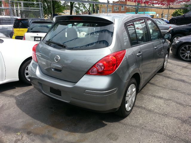 2012 Nissan Versa Carrera C4S