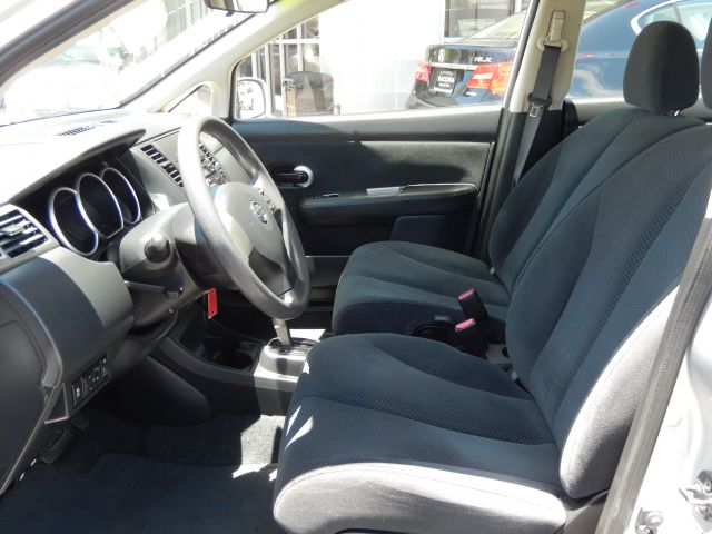 2012 Nissan Versa Carrera C4S