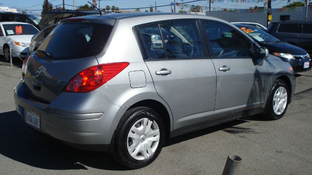 2012 Nissan Versa Carrera C4S