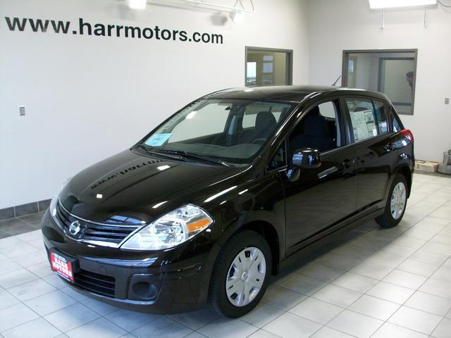 2012 Nissan Versa E43