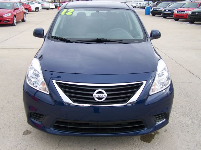 2012 Nissan Versa 4.6L Eddie Bauer