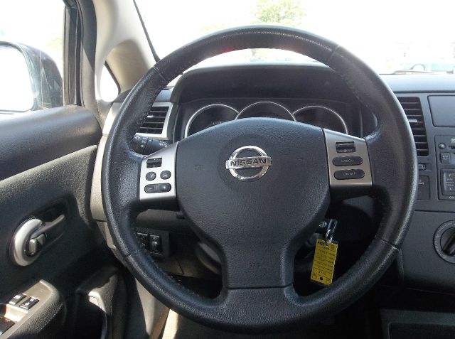 2012 Nissan Versa Sportxcab Crew Cab