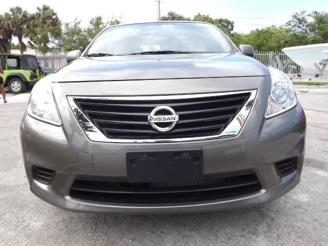 2012 Nissan Versa 1500 SLE Ext. Cab 2WD