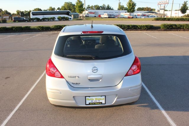 2012 Nissan Versa Carrera C4S