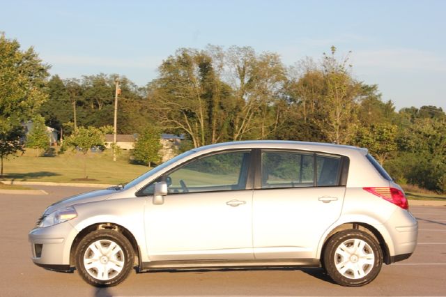 2012 Nissan Versa Carrera C4S