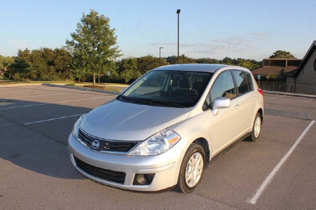 2012 Nissan Versa Carrera C4S