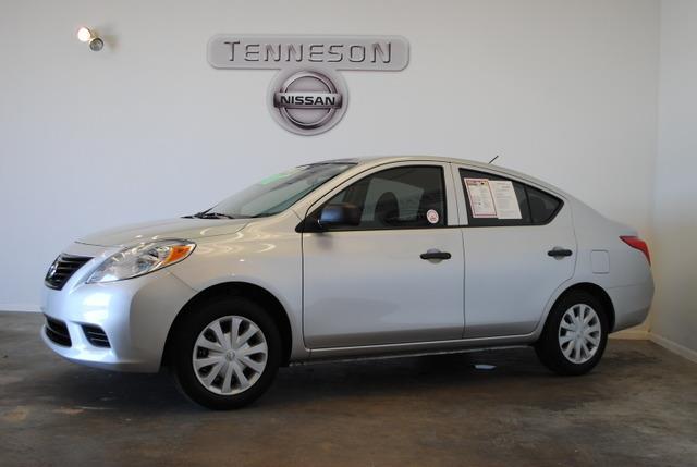 2012 Nissan Versa 745lilow Milesmint Condtionclean Carfax Se