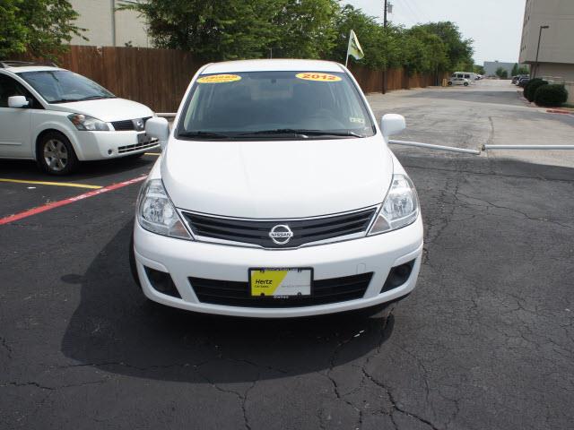 2012 Nissan Versa E43