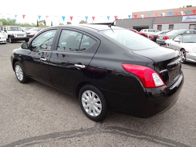 2012 Nissan Versa Track Edition 3.8