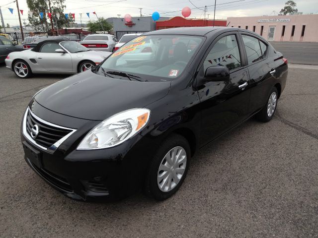 2012 Nissan Versa Track Edition 3.8