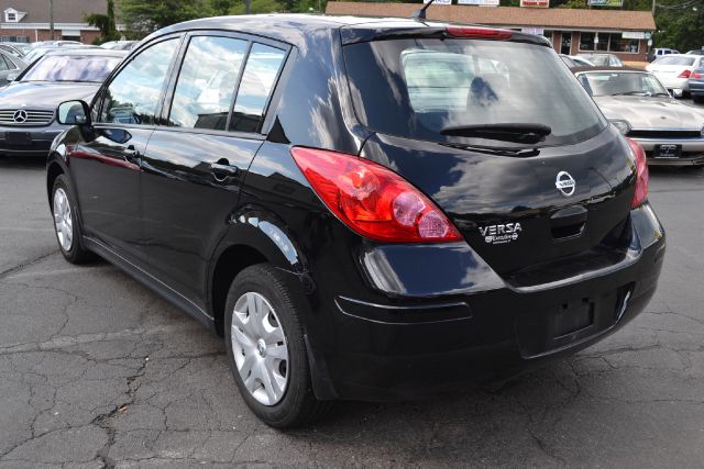 2012 Nissan Versa Carrera C4S