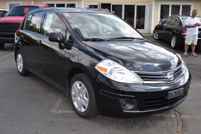 2012 Nissan Versa Carrera C4S