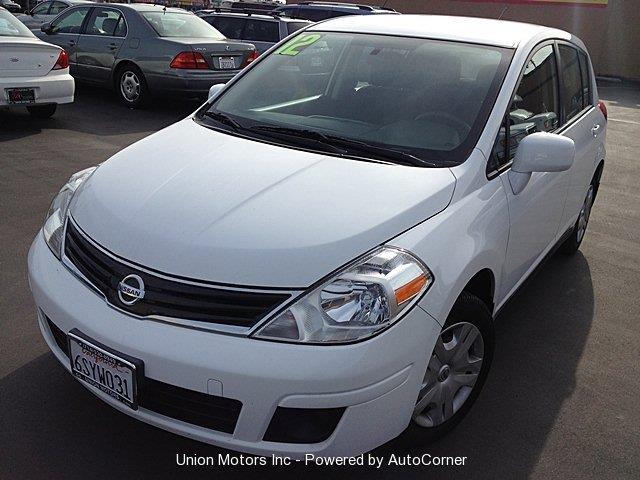 2012 Nissan Versa Unknown