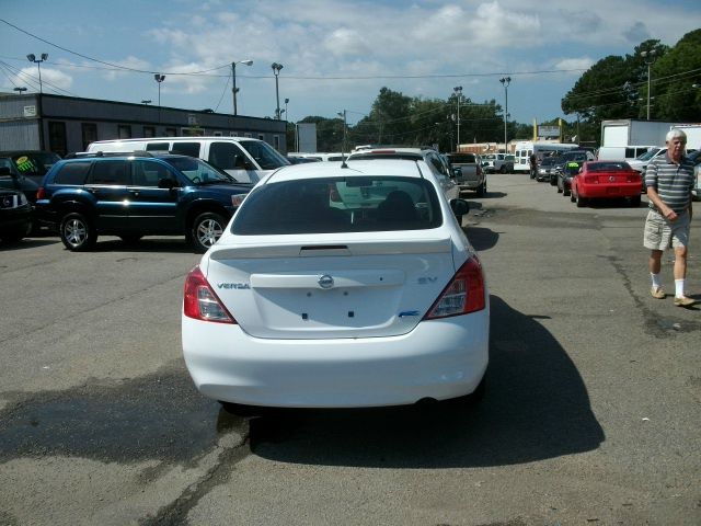 2013 Nissan Versa Track Edition 3.8