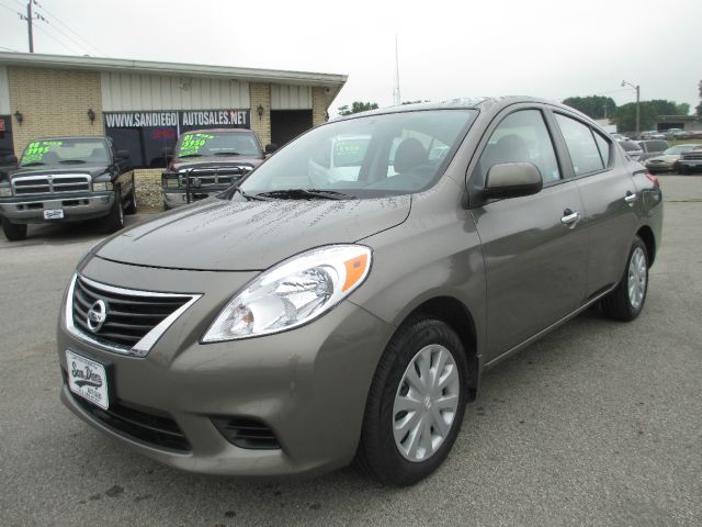 2013 Nissan Versa 1500 SLE Ext. Cab 2WD