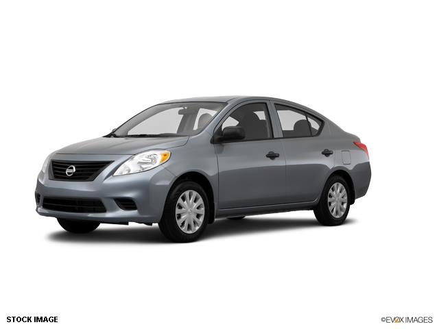 2014 Nissan Versa Unknown