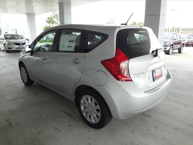 2014 Nissan Versa Note 4.6L Eddie Bauer