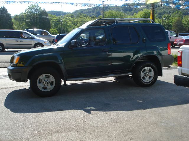 2000 Nissan Xterra LX V-6