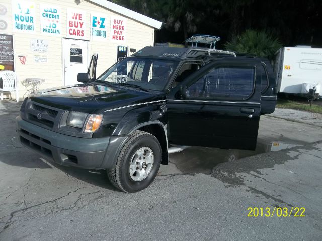 2000 Nissan Xterra LX V-6