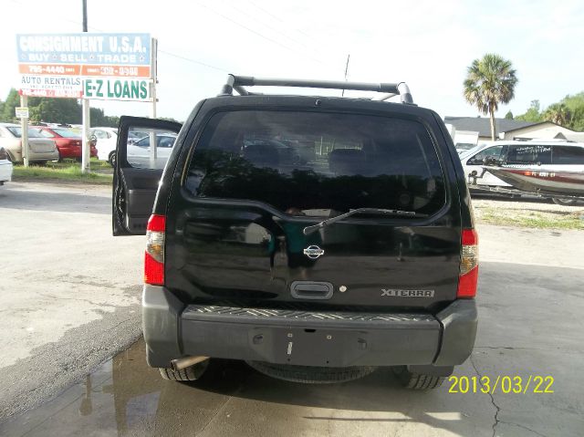 2000 Nissan Xterra LX V-6