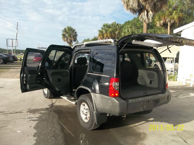 2000 Nissan Xterra LX V-6