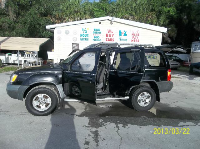 2000 Nissan Xterra LX V-6