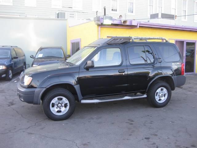 2000 Nissan Xterra SE