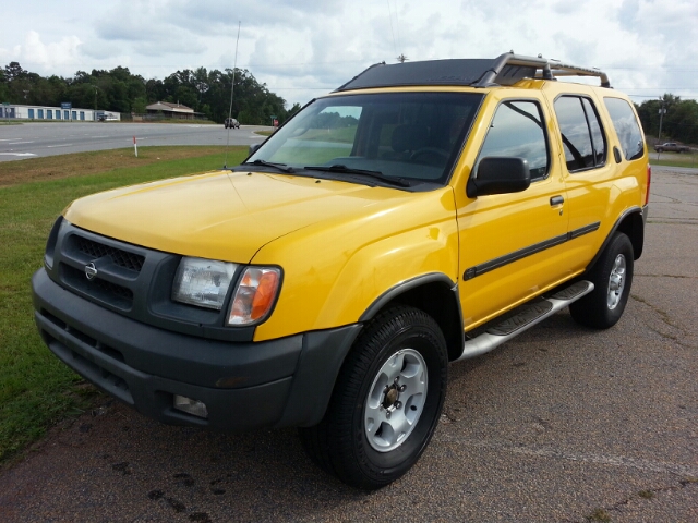 2000 Nissan Xterra SE