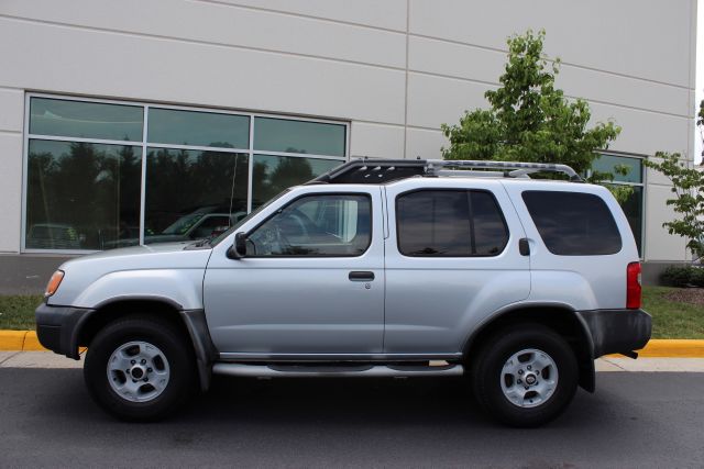 2000 Nissan Xterra EX-L W/ DVD System