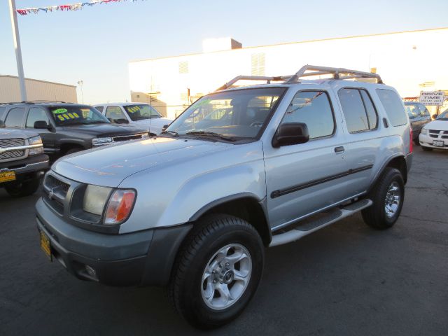 2001 Nissan Xterra EX-L W/ DVD System