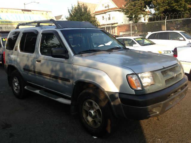 2001 Nissan Xterra EX-L W/ DVD System