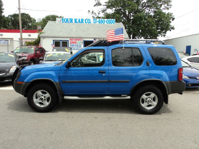 2002 Nissan Xterra AWD W/leatherroof (7pass)