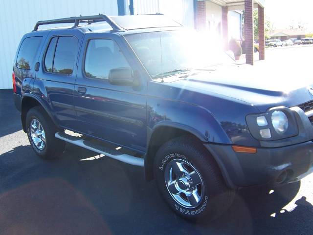 2002 Nissan Xterra H1