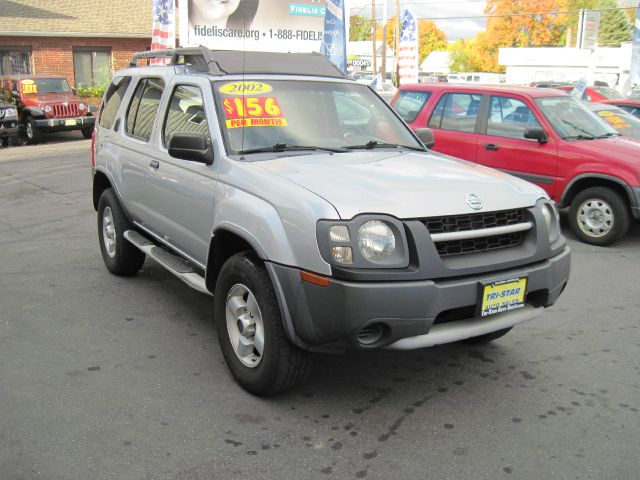 2002 Nissan Xterra AWD W/leatherroof (7pass)