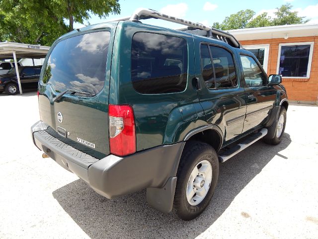 2002 Nissan Xterra LX V-6