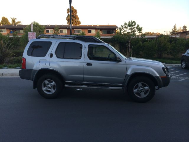 2002 Nissan Xterra LX V-6