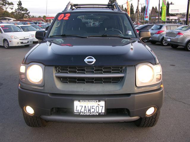 2002 Nissan Xterra SEL, Moonroof, Htd Leather, Lo