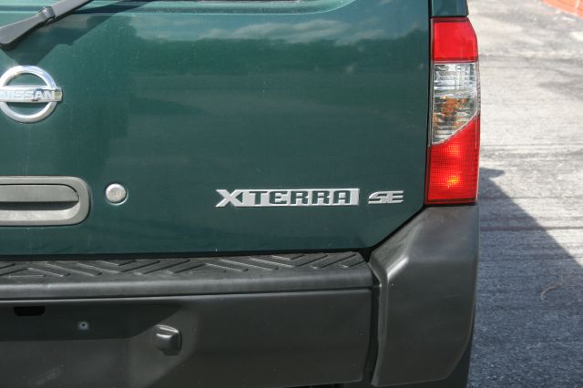 2002 Nissan Xterra LX V-6