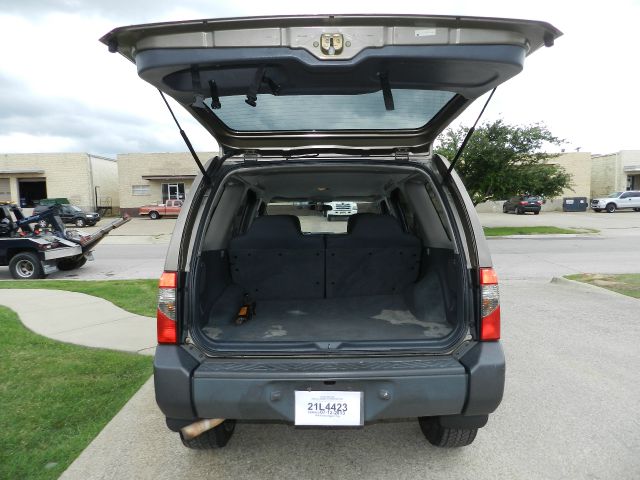 2002 Nissan Xterra LX V-6