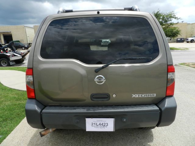 2002 Nissan Xterra LX V-6