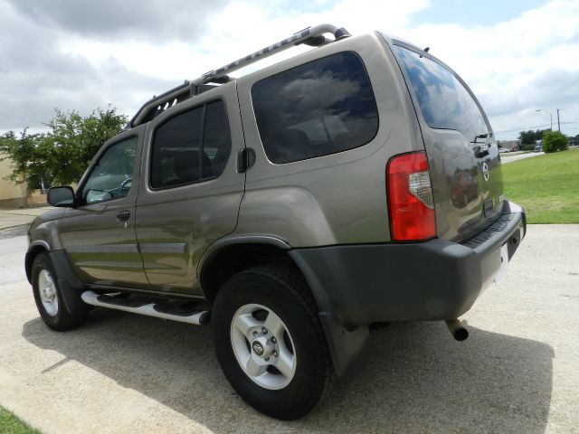 2002 Nissan Xterra LX V-6