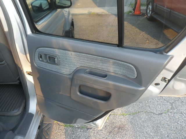 2002 Nissan Xterra EX-L W/ DVD System