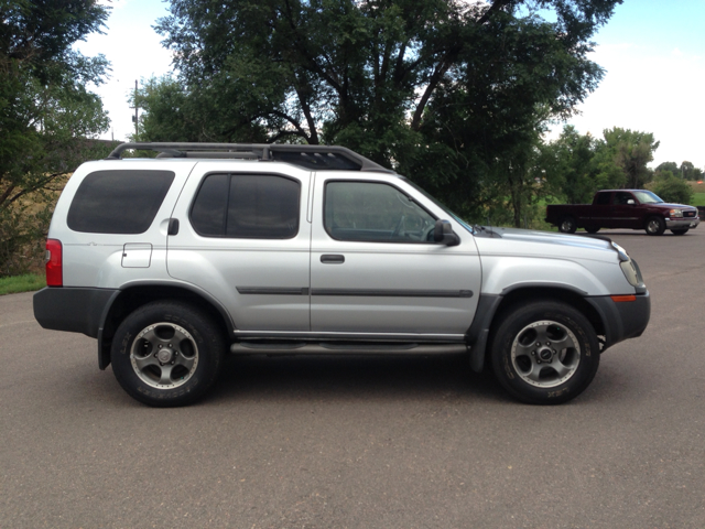 2002 Nissan Xterra 4X4- SR5- Double Cab