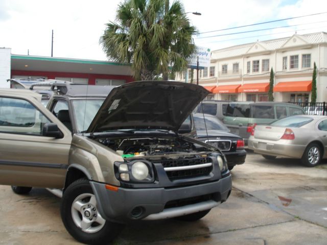 2002 Nissan Xterra LX V-6