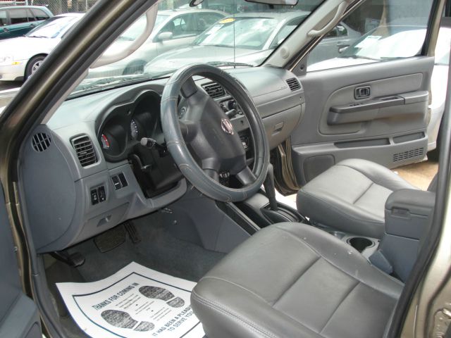 2002 Nissan Xterra LX V-6