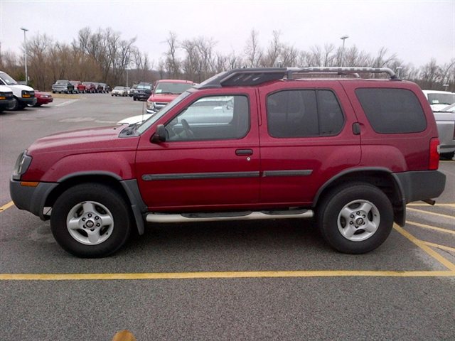 2002 Nissan Xterra H1