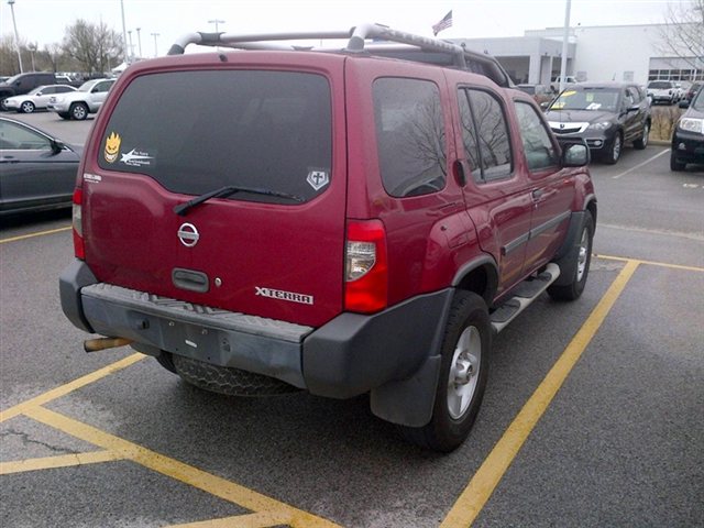 2002 Nissan Xterra H1